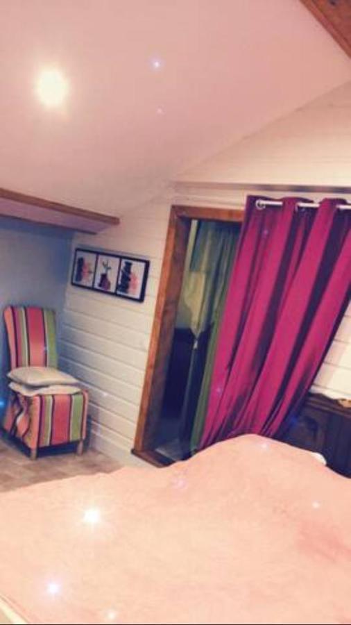 Chambre Familiale A La Ferme Montesquieu-Avantes Kültér fotó